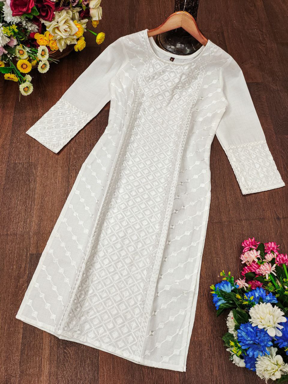 Chikankari Embroidered Kurti – Elegant Full Sleeves Ethnic Wear for Women